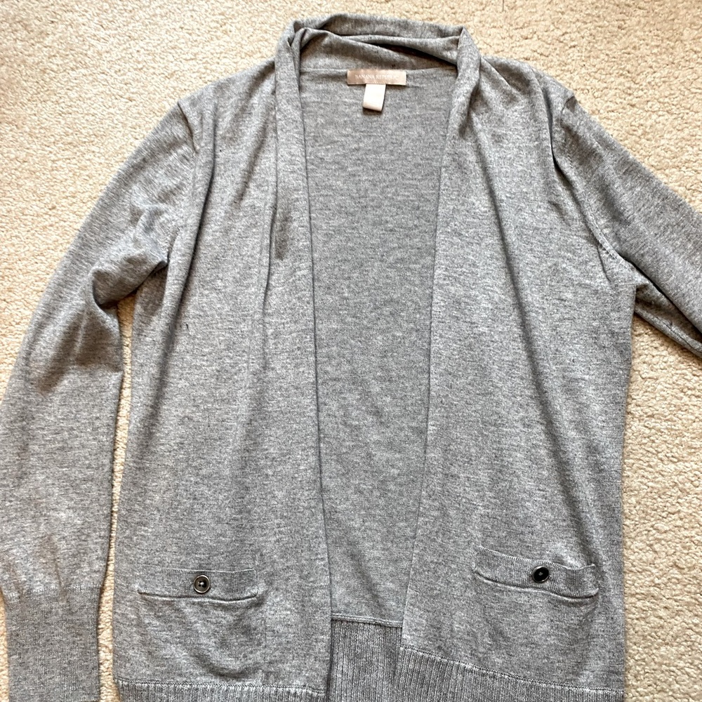 Banana Republic gray cardigan sweater - M - excellent condition